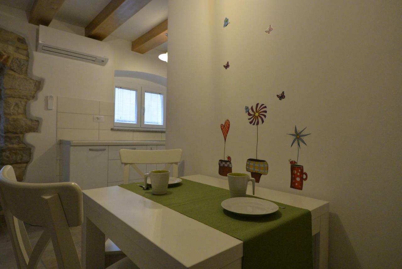 Apartments And Rooms Oliva Cres Kültér fotó